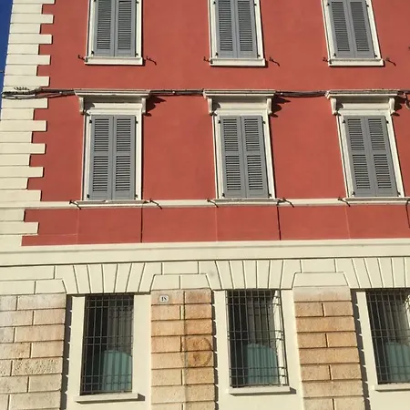 Residenza Virgiliana Con Terrazza-centro Storico *