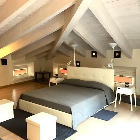Residenza Virgiliana Con Terrazza-centro Storico * Mantua