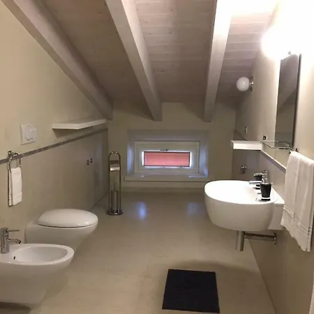 Residenza Virgiliana Con Terrazza-centro Storico Mantova